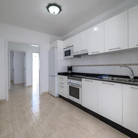 Sussa 7c By Hh Puerto del Carmen (Lanzarote)